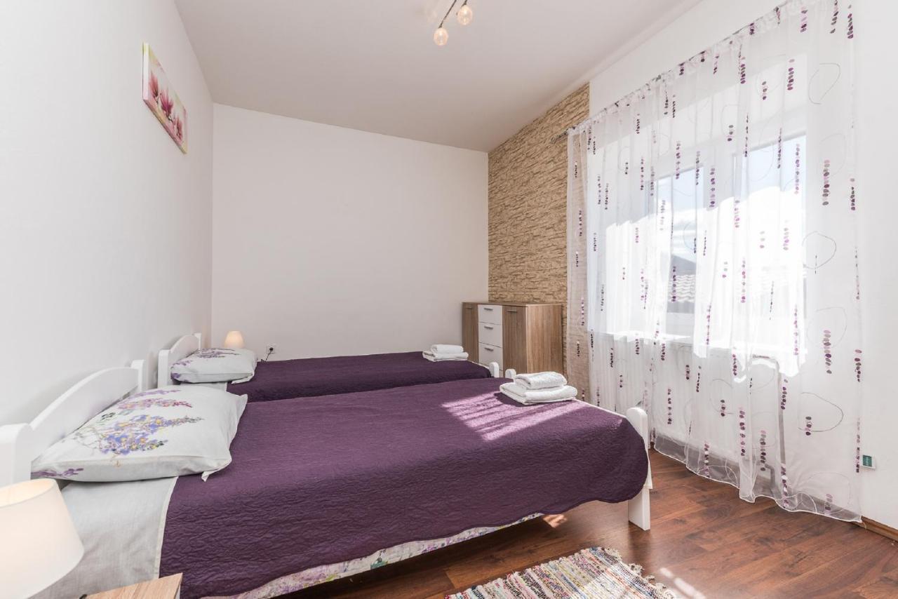 Holiday Home Tower With Private Pool, Sauna And Quads Smilcic Екстериор снимка